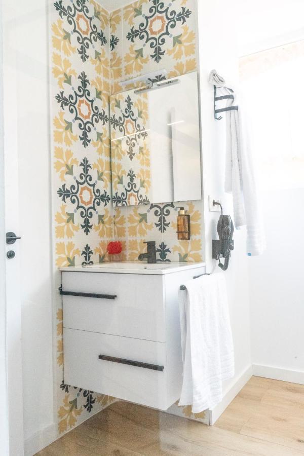 Apartamentos Bocairenthomes, En Pleno Centro De Bocairent, Con Pequena Piscina Y Parking Privado 外观 照片