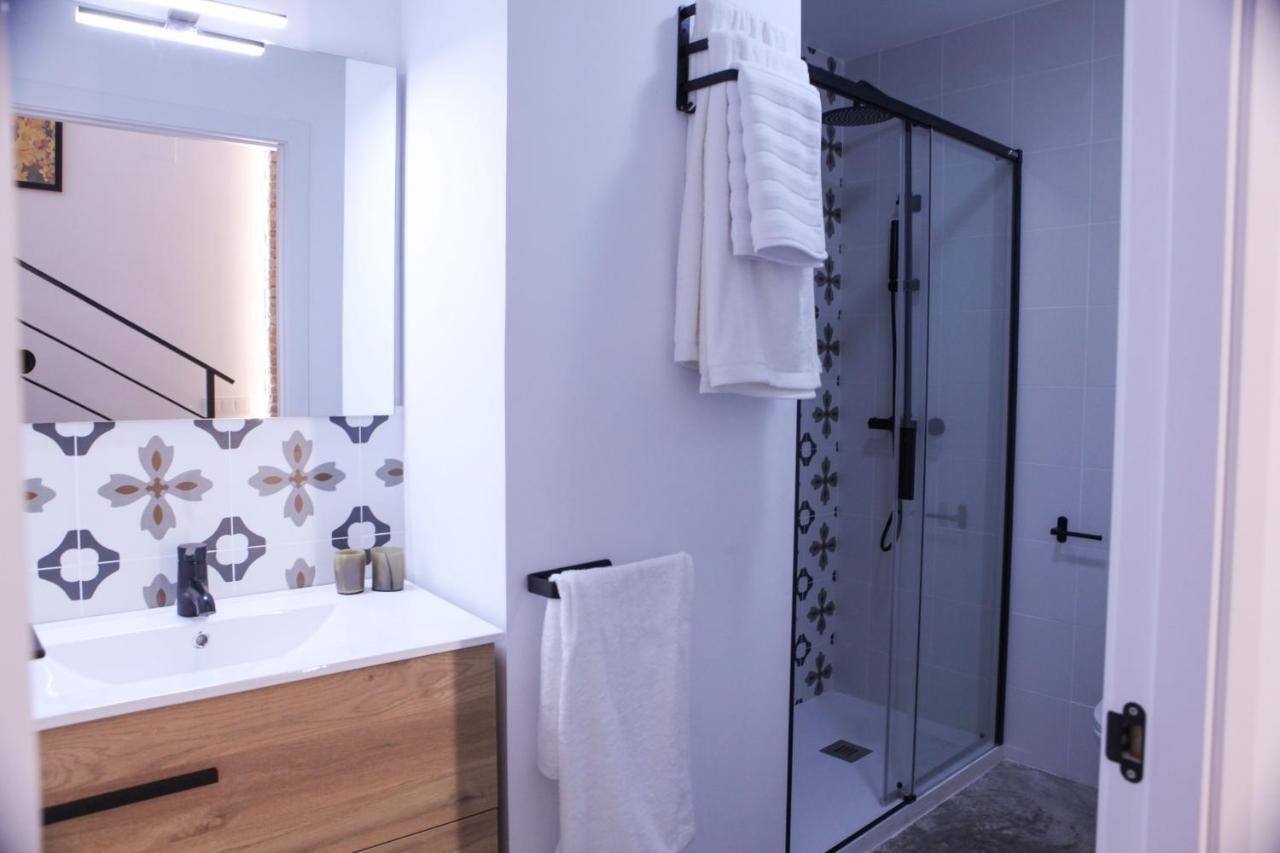 Apartamentos Bocairenthomes, En Pleno Centro De Bocairent, Con Pequena Piscina Y Parking Privado 外观 照片
