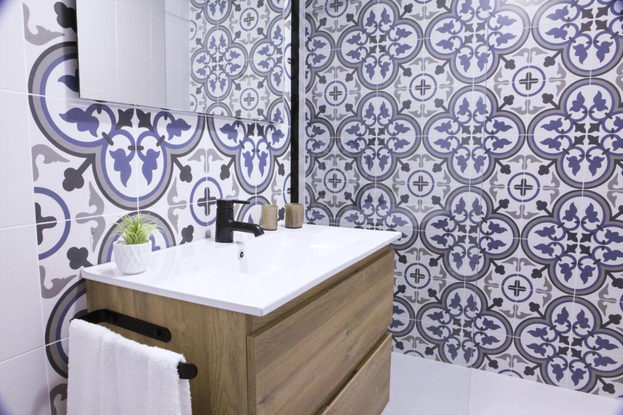 Apartamentos Bocairenthomes, En Pleno Centro De Bocairent, Con Pequena Piscina Y Parking Privado 外观 照片