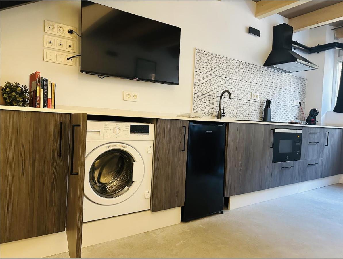 Apartamentos Bocairenthomes, En Pleno Centro De Bocairent, Con Pequena Piscina Y Parking Privado 外观 照片